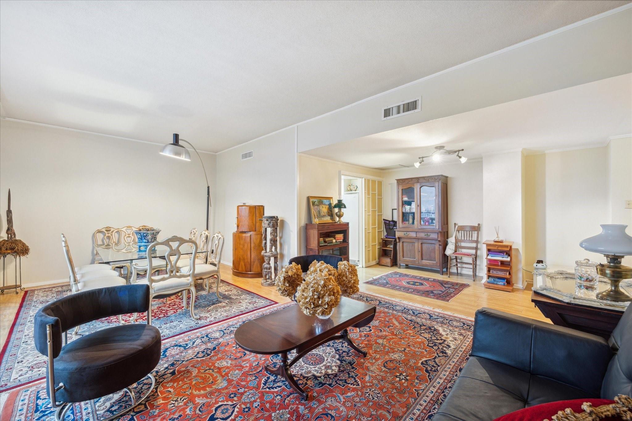 1801 Lavaca ST 7L