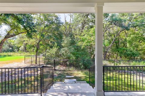 13503 Carpenter LN Manchaca TX 78652