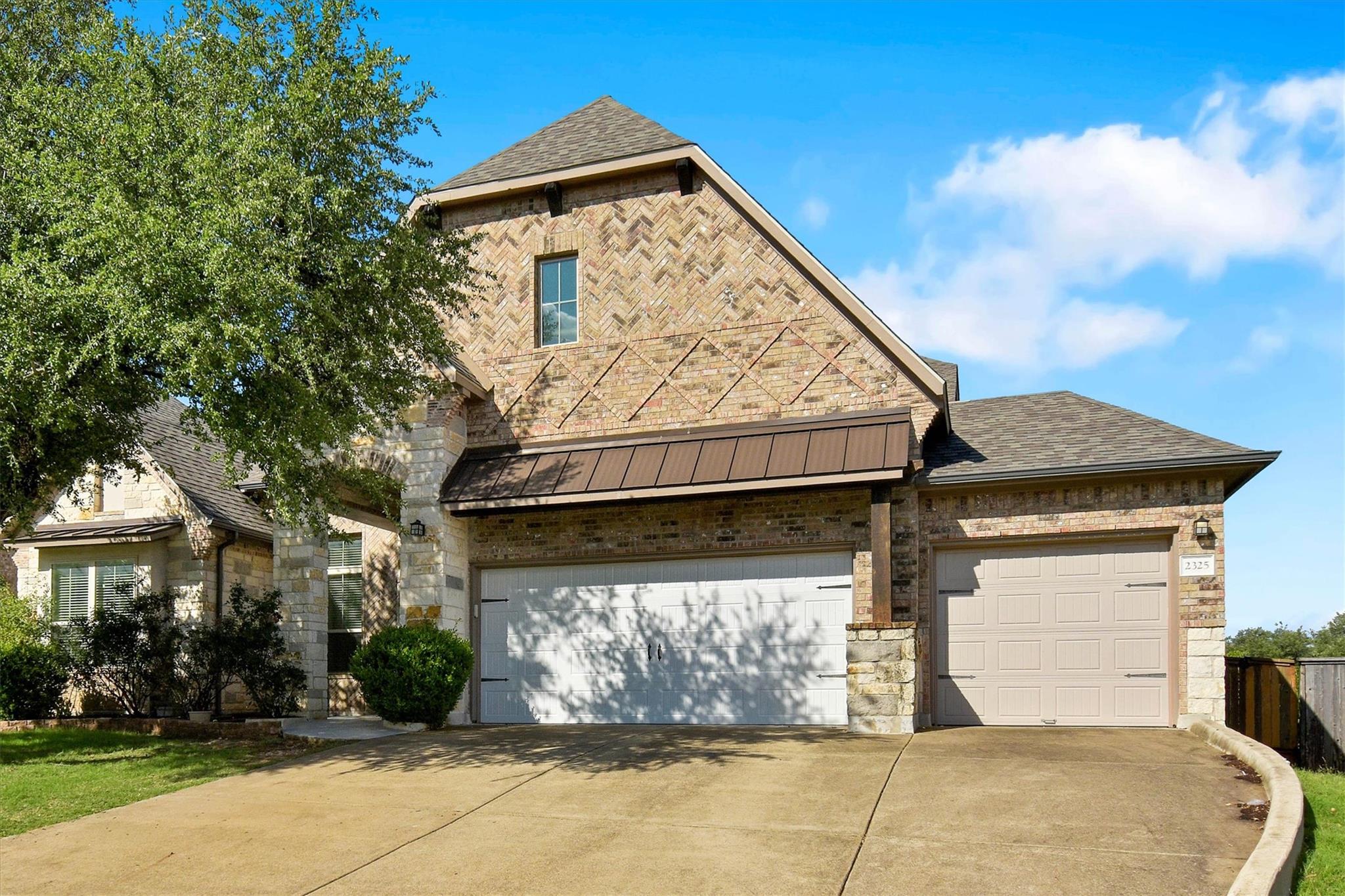 2325 Blended Tree Ranch DR