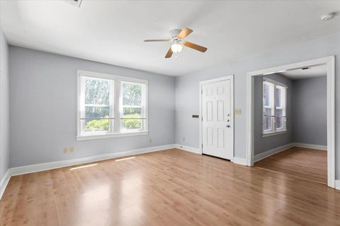 Tiny photo for 2804 Breeze TER, Austin, TX 78722 (MLS # 4088909)