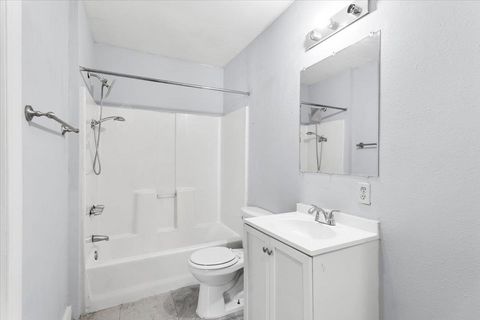 Tiny photo for 2804 Breeze TER, Austin, TX 78722 (MLS # 4088909)