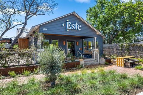 Tiny photo for 2804 Breeze TER, Austin, TX 78722 (MLS # 4088909)