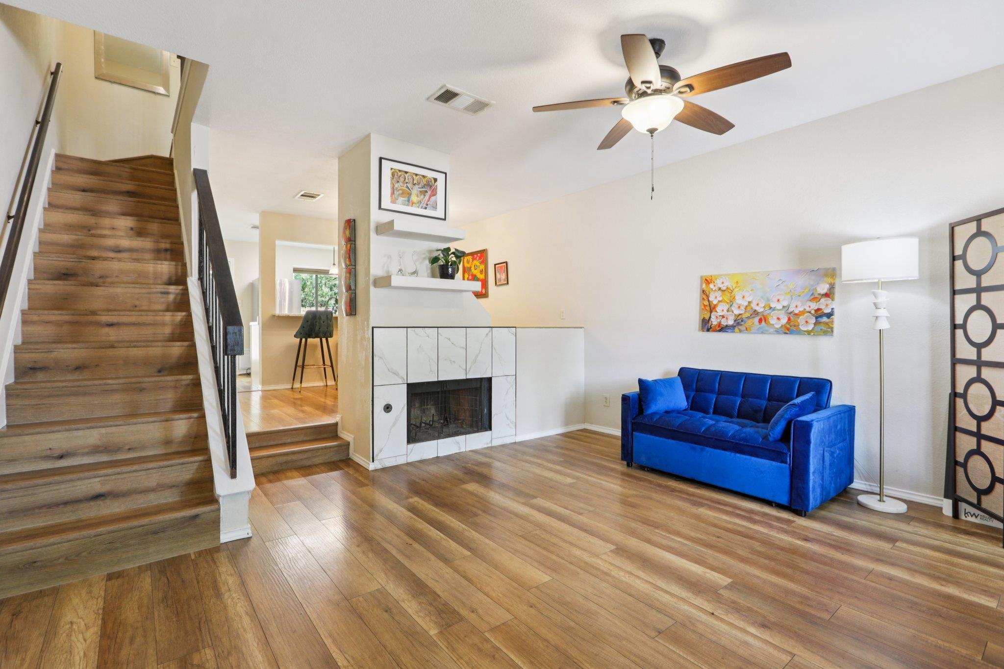 11901 Swearingen DR 33