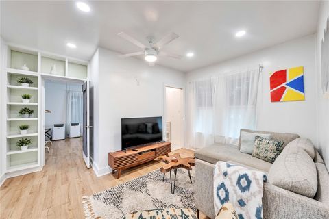 Tiny photo for 1901 E 10th ST, Austin, TX 78702 (MLS # 3826863)
