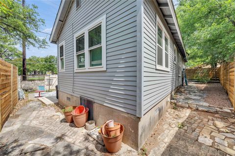 Tiny photo for 1901 E 10th ST, Austin, TX 78702 (MLS # 3826863)
