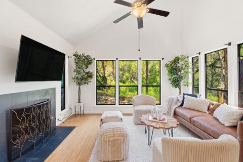 Tiny photo for 6702 Cat Creek TRL, Austin, TX 78731 (MLS # 2457524)