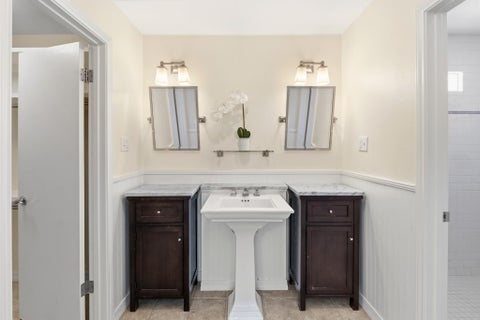 Tiny photo for 6702 Cat Creek TRL, Austin, TX 78731 (MLS # 2457524)