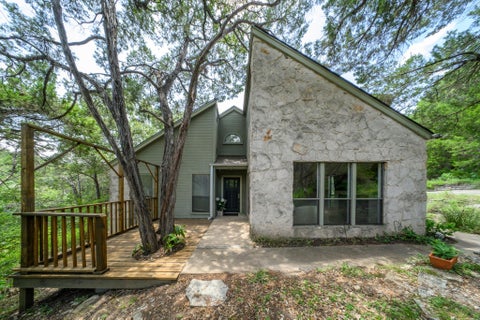 Photo of 6702 Cat Creek TRL, Austin, TX 78731 (MLS # 2457524)