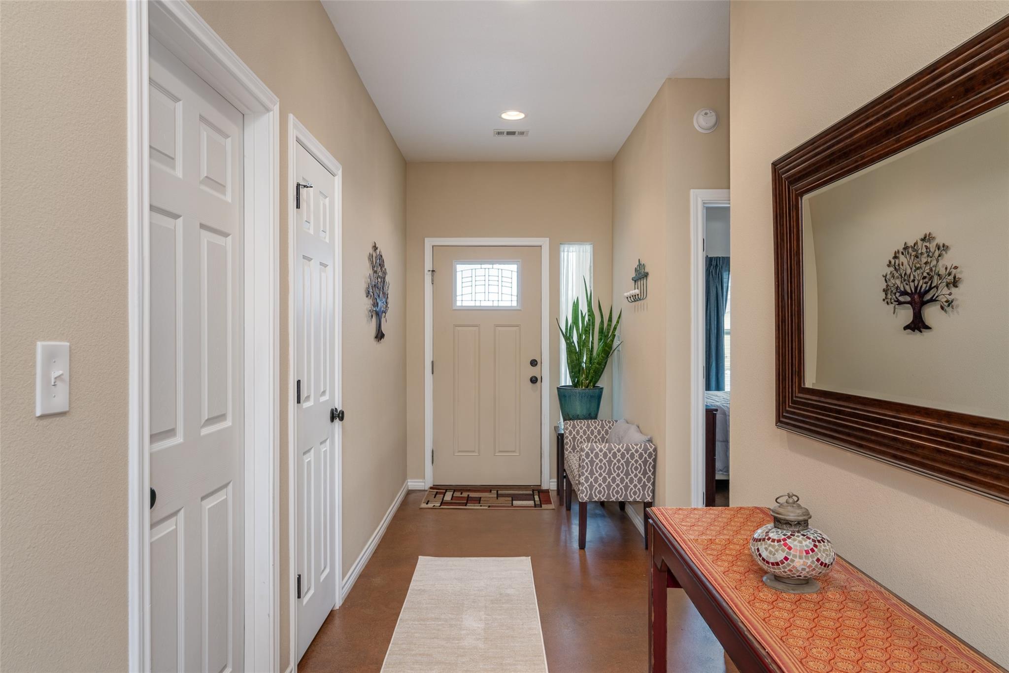 17219 Oak Cliff CIR