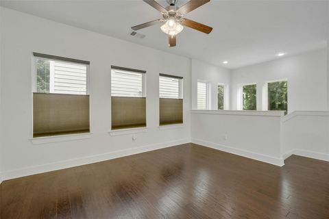 Tiny photo for 1901 Warely LN #292C, Austin, TX 78741 (MLS # 5328412)