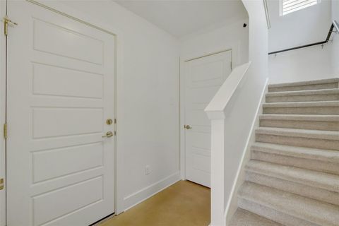 Tiny photo for 1901 Warely LN #292C, Austin, TX 78741 (MLS # 5328412)