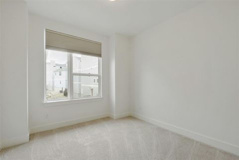 Tiny photo for 1901 Warely LN #292C, Austin, TX 78741 (MLS # 5328412)
