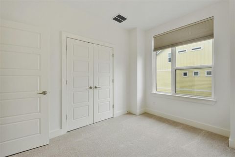 Tiny photo for 1901 Warely LN #292C, Austin, TX 78741 (MLS # 5328412)