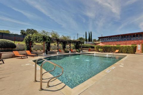 Tiny photo for 1901 Warely LN #292C, Austin, TX 78741 (MLS # 5328412)
