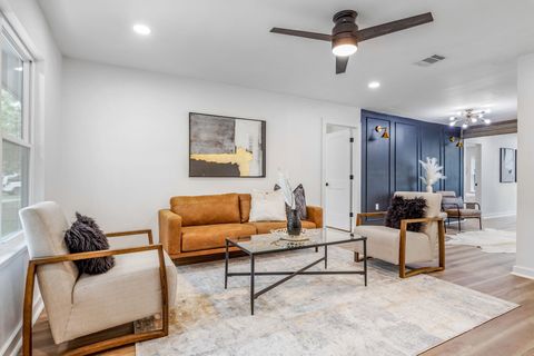 Tiny photo for 6906 Cherrydale DR, Austin, TX 78745 (MLS # 7617409)
