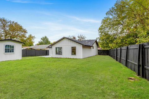 Tiny photo for 6906 Cherrydale DR, Austin, TX 78745 (MLS # 7617409)
