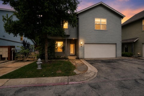 Photo of 301 W Stassney LN #34, Austin, TX 78745 (MLS # 4406945)