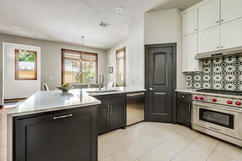 Tiny photo for 2913 Cherry LN #A, Austin, TX 78703 (MLS # 7616153)