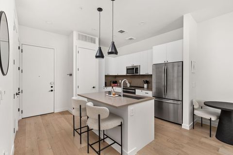 Tiny photo for 800 Embassy DR #113, Austin, TX 78702 (MLS # 5317923)