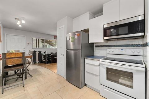 Tiny photo for 2404 Longview ST #105, Austin, TX 78705 (MLS # 9090975)