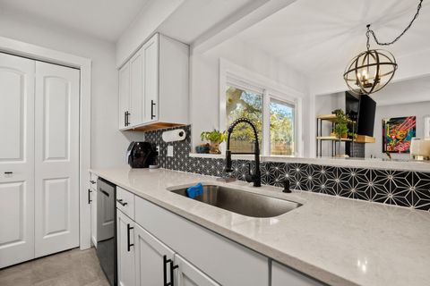 Tiny photo for 7001 Woodhue DR #A, Austin, TX 78745 (MLS # 5603075)