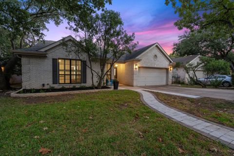 Photo of 4009 Great Plains DR, Austin, TX 78735 (MLS # 9157155)