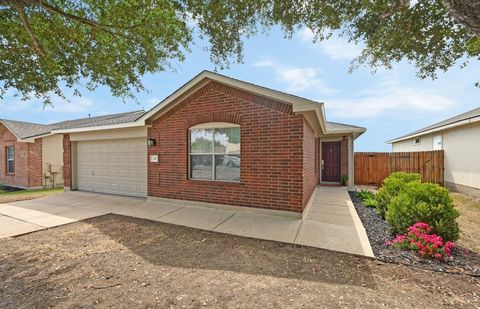 320 Brandons WAY Buda TX 78610