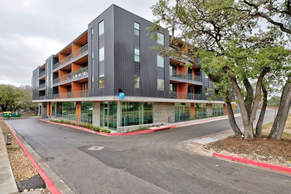 900 S 1st ST 403