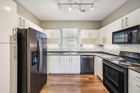 Photo of 11203 Ranch Road 2222 RD #1504, Austin, TX 78730 (MLS # 2602122)