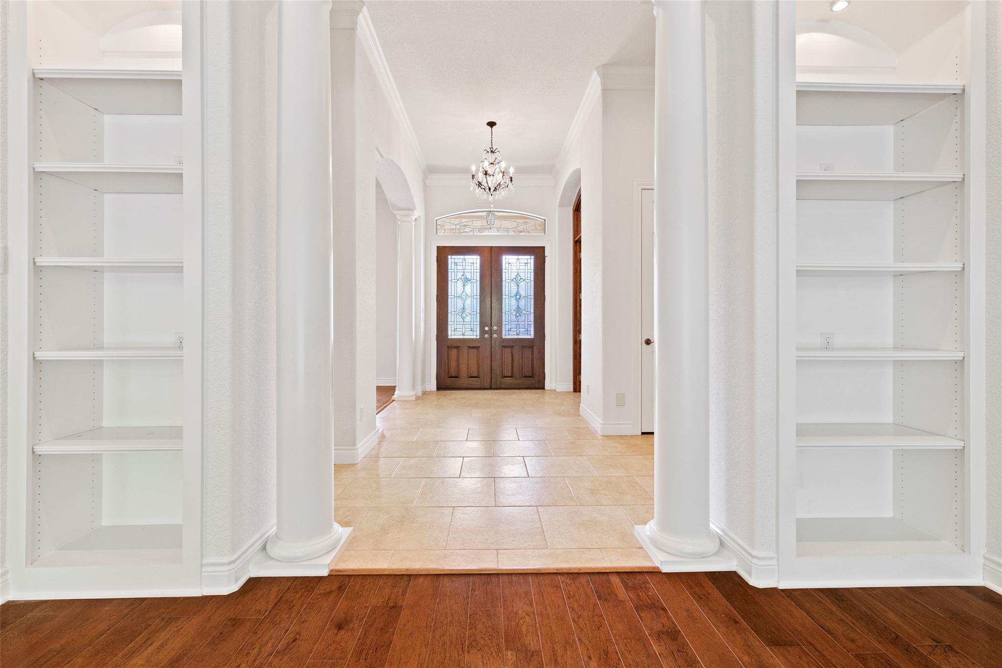 110 Woodall DR
