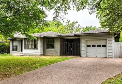 Photo of 4902 Valley Oak DR, Austin, TX 78731 (MLS # 6612536)