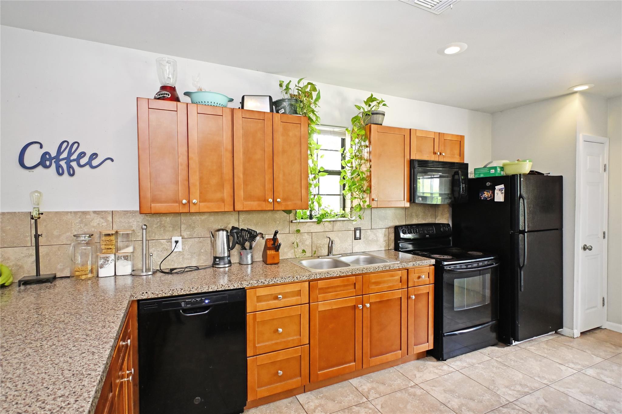 321 HIGH LOW DR DR