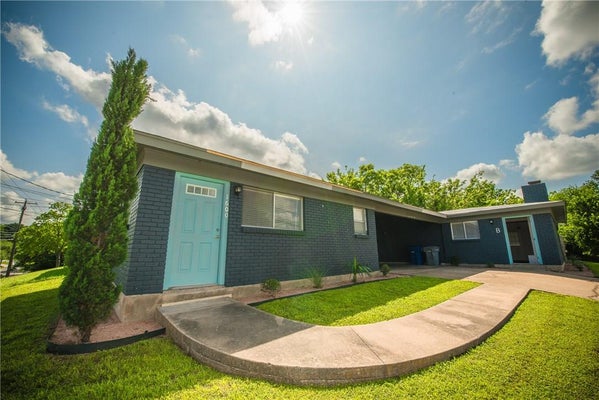 1600 PARKER LN # A, AUSTIN, TX 78741 - Image 17d5a33e83cb44b8e4d4b771ba7f1908/2276471325