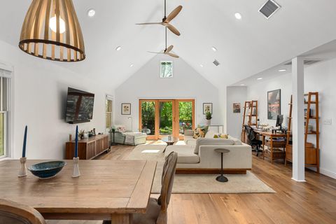 6103 Bull Creek RD Austin TX 78757