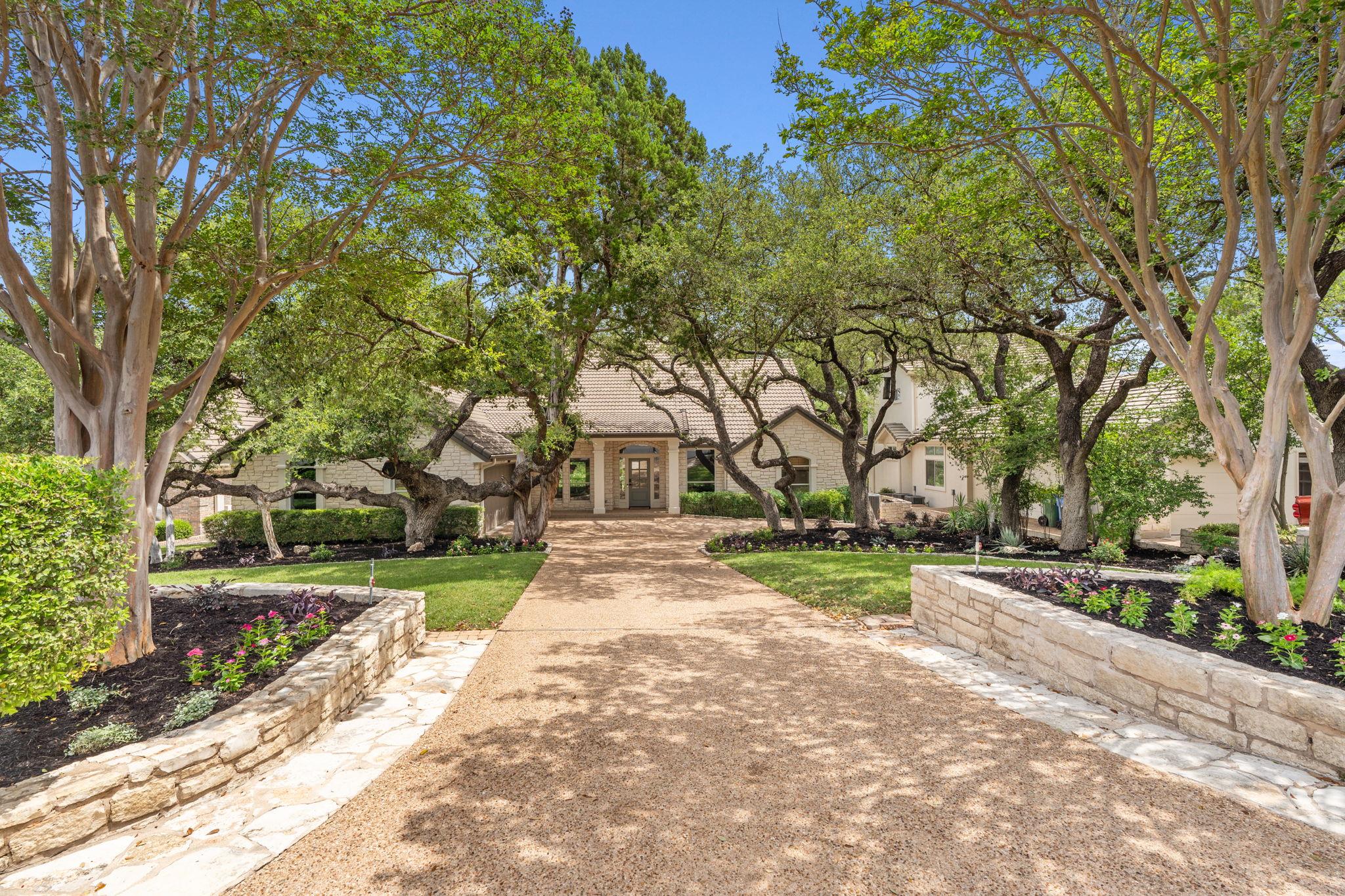 50 Tiburon DR