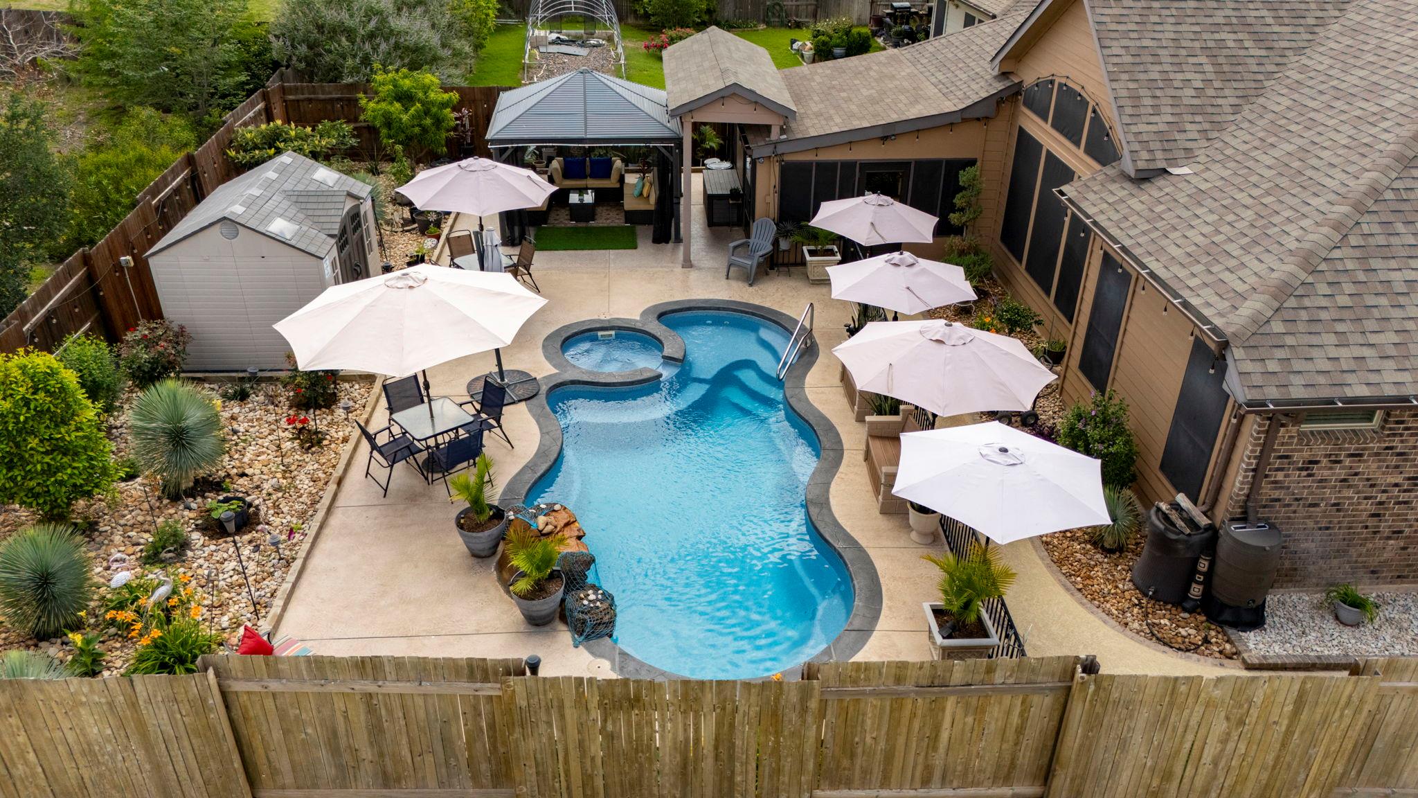 212 Parkrose DR