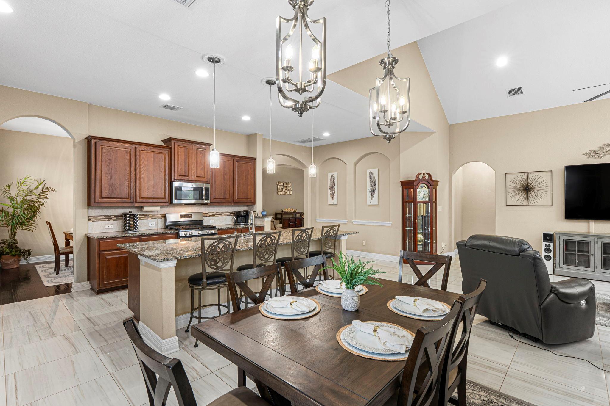 212 Parkrose DR