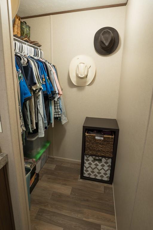 Waelder, Texas 78959, United States, 3 Bedrooms Bedrooms, ,2 BathroomsBathrooms,Residential,Active,214531