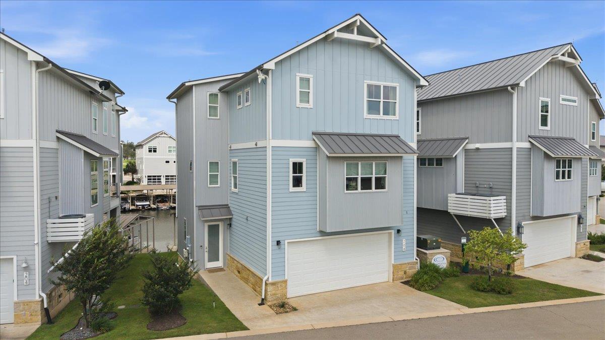 208 Marina BLF