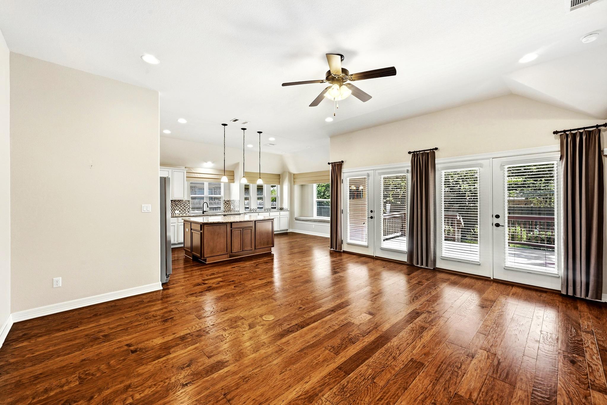 128 Summer Pointe DR