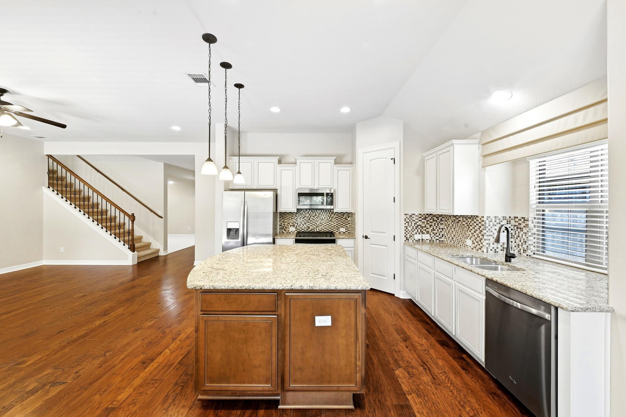 128 Summer Pointe DR