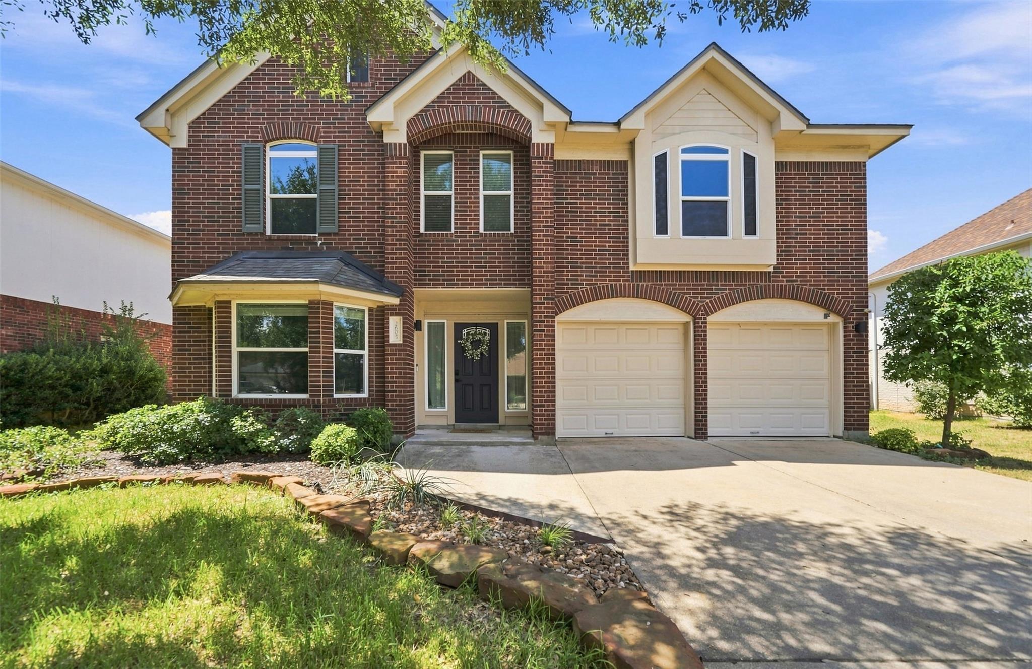 2605 Oakwood Glen DR