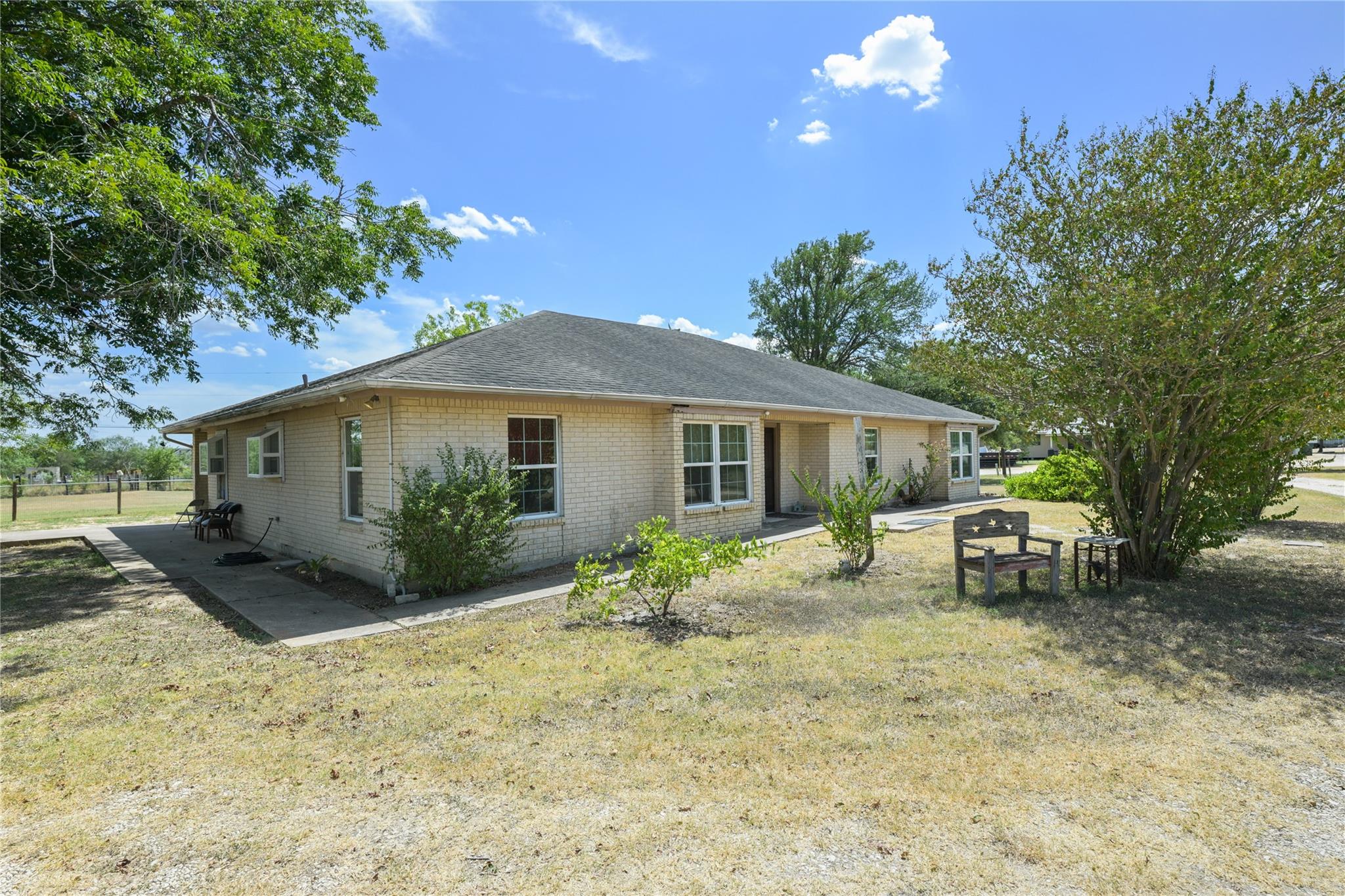 2481 Highway 21 W