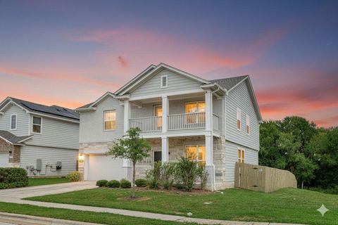 Photo of 10001 Dalliance LN, Manor, TX 78653 (MLS # 1676173)
