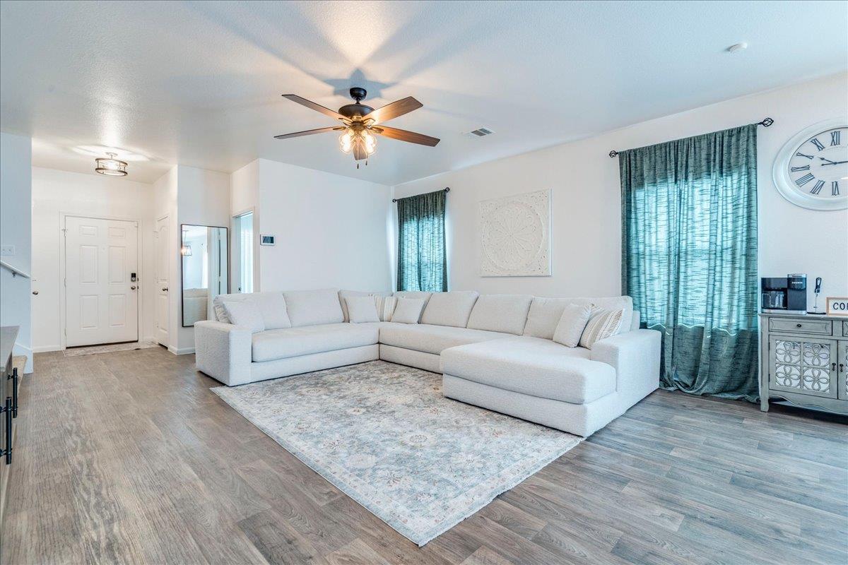 121 Coleto Creek LOOP