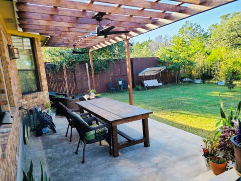 Photo of 5524 Allamanda DR, Austin, TX 78739 (MLS # 2833105)