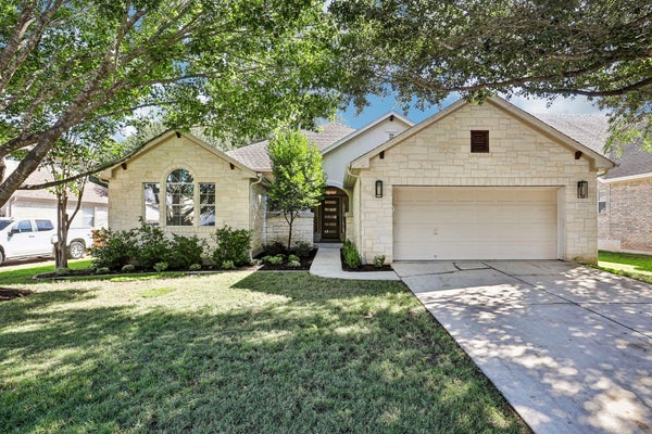 10723 RIVER PLANTATION DR, AUSTIN, TX 78747 - Image 184b1daa70e40bf3b54aff6ae5a2c5fc/3442020104
