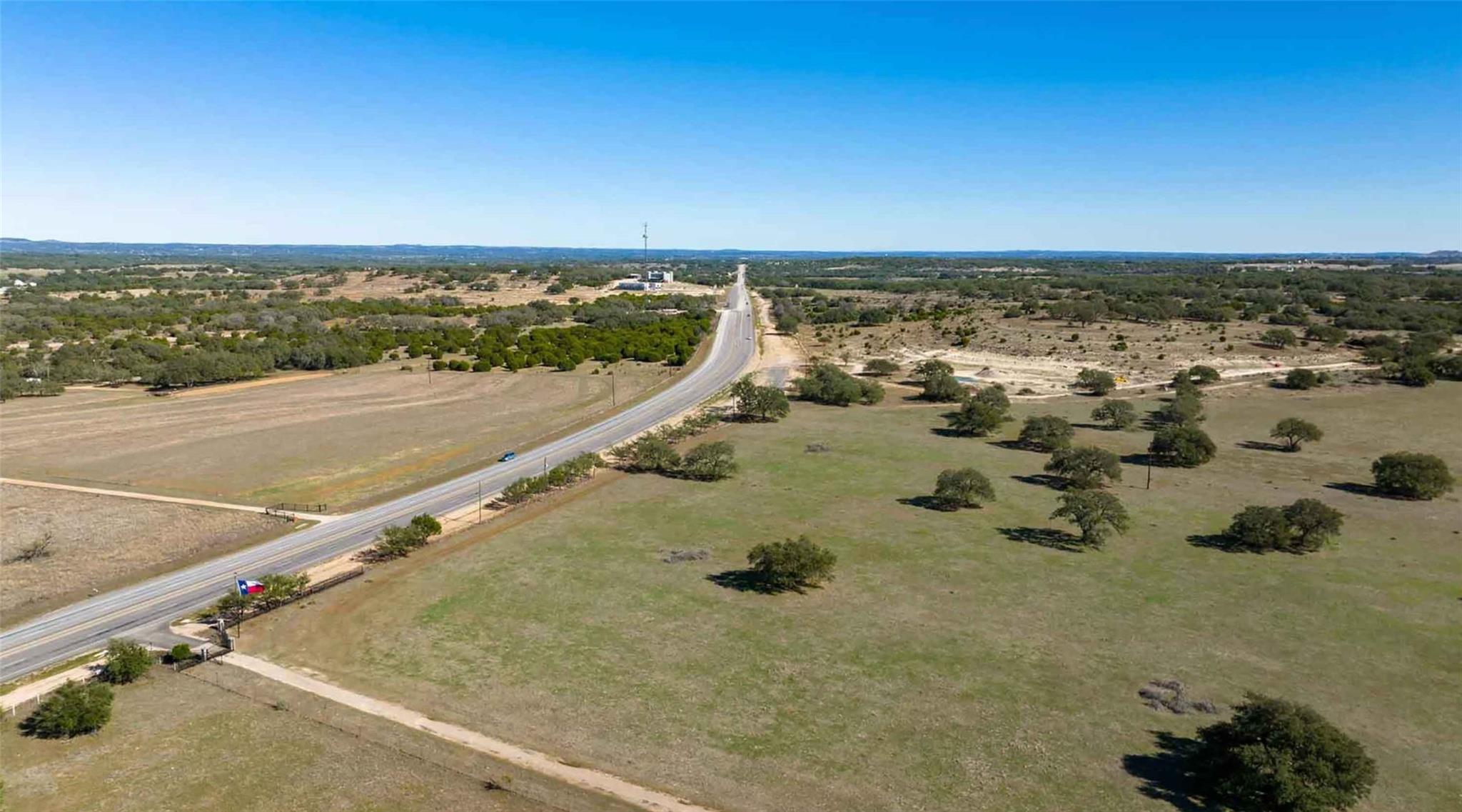 5541 W hwy 290 W