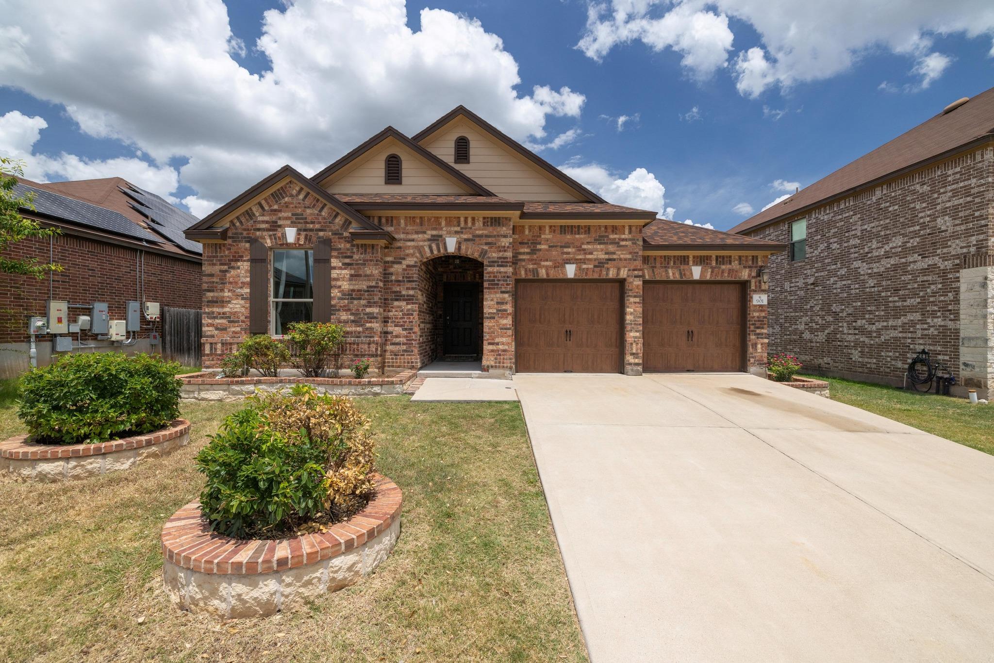 901 Water Hyacinth LOOP