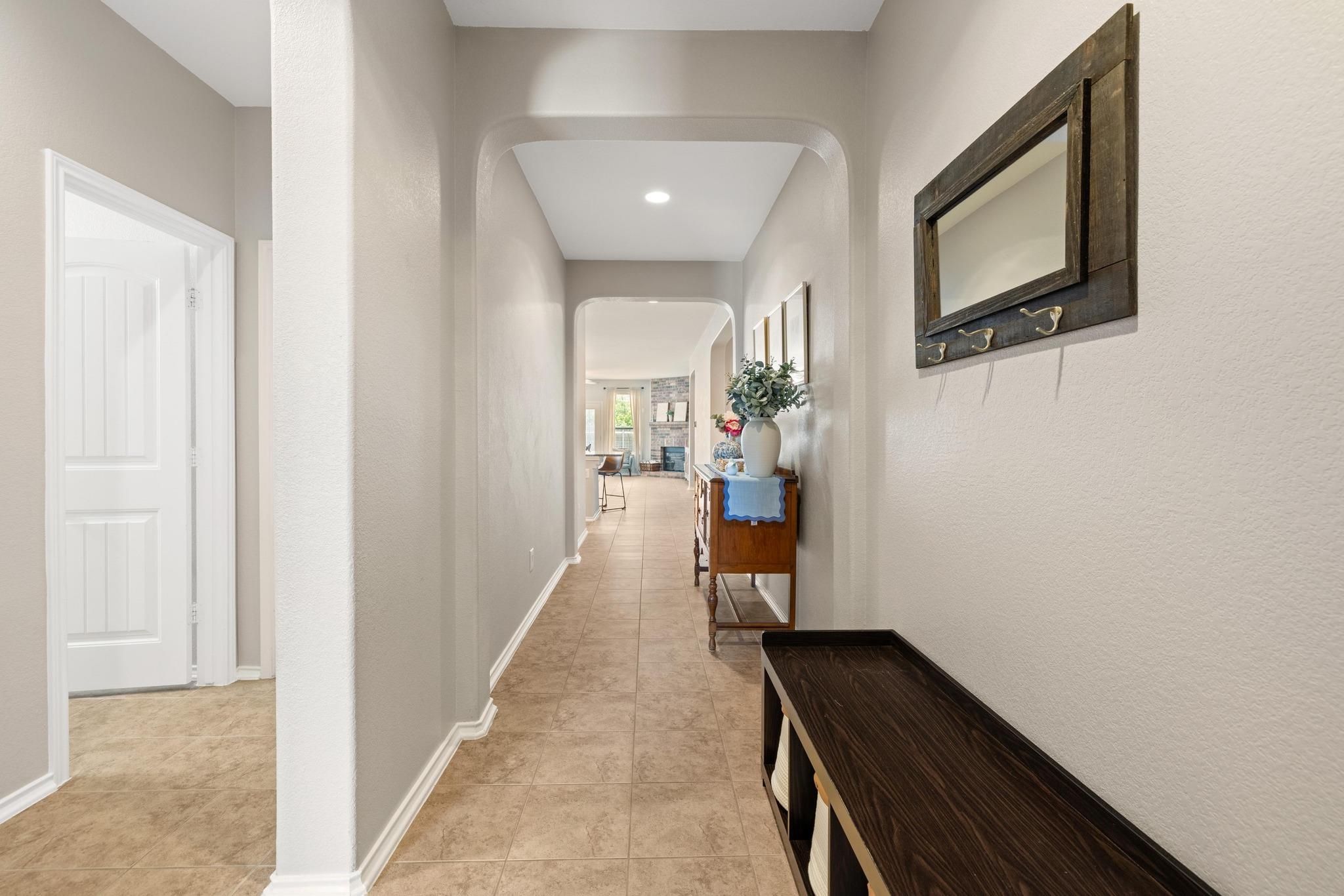 901 Water Hyacinth LOOP